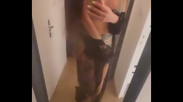 Je vous attend aux Chartrons pour venir me prendre en gang bang à Bordeaux je ...