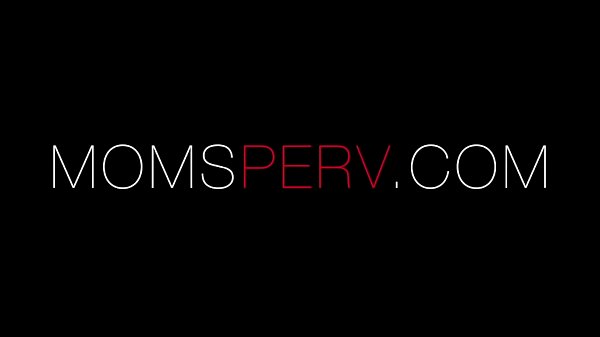 Download Video - StepMom Teaches StepSon How To Masturbate- Brooklyn Chase