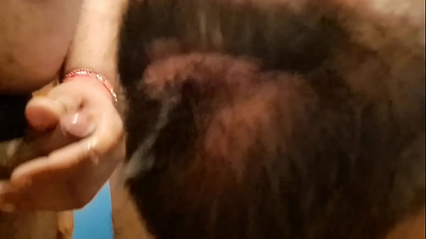 Download Video - 2 CARAS&comma; MINHA BOCA E MEU RABO