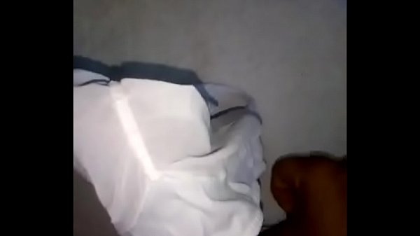 Download Video - Paja con calz&oacute;n de mi prima&period;