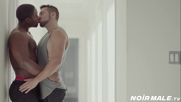 Download Video - First time trying a black boy