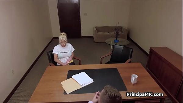 Principal fucks bikini car wash milf at his office