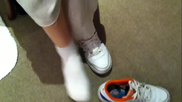 thumb foot tease
