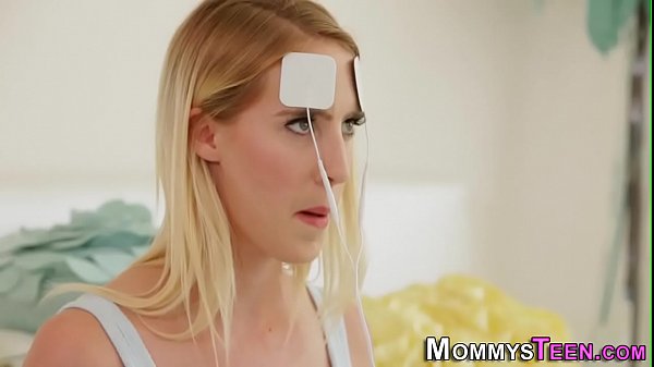 Stepmom milf in stockings