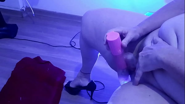 After a brief assistance, the milf returned to the room.