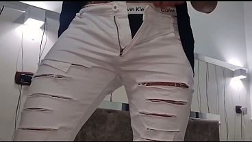 HORNY CUMMER | DIRTY ITALIAN SEXY IN A T-SHIRT - I CUM WITH MY BIG COCK