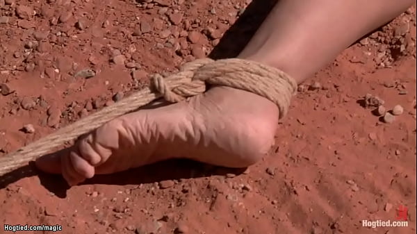 Download Video - Redhead hitchhiker fucked in the desert