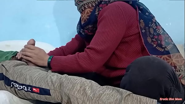 Bhabhi masturbates devar with a very good handjob and sexy loud moans in hindi