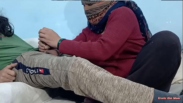 Bhabhi masturbates devar with a very good handjob and sexy loud moans in hindi