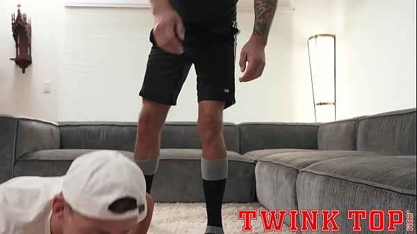 Download Video - TwinkTop - Eager young jock barebacks hungry muscle DILF coach
