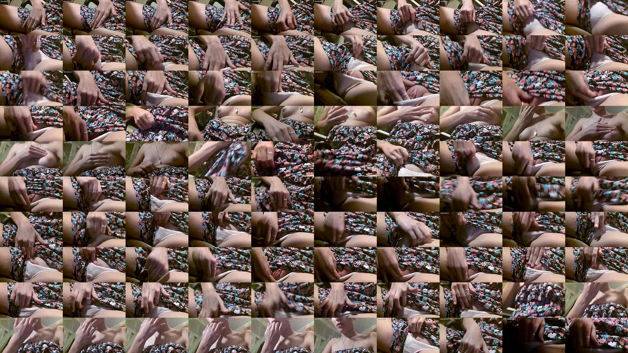 girl masturbating on the work 预览图