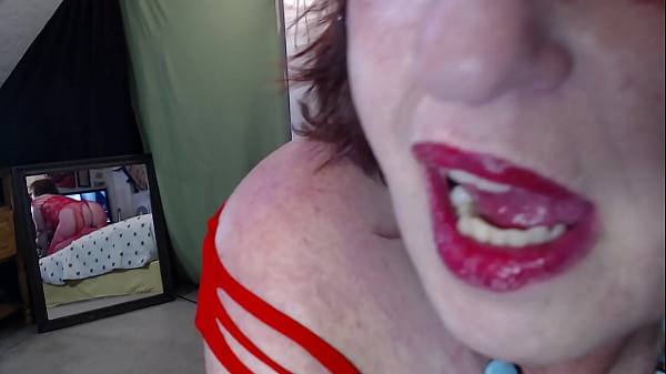 878 Slinkin Linkin In My Throat lips tongue and saliva video