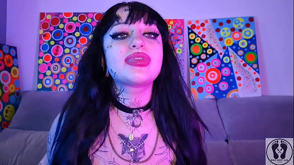 NOSE FETISH DEEDEELOVE GOTHIC BEAUTY GIRL