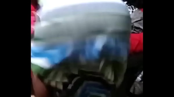 My friend's Wife (The Forbidden Fruit) starts twerking when my girl leaves (Richard Long) 21 sec