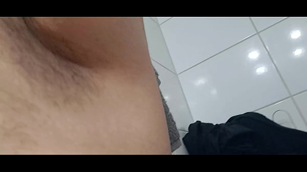 Armpits and ice tease