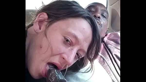 奶奶喂她的喉咙