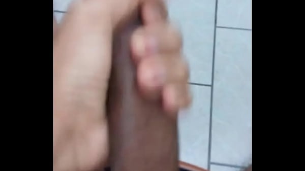 Download Video - Querem um gozando&quest; S&oacute; pedir