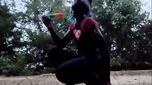 Sissies love to deepthroat