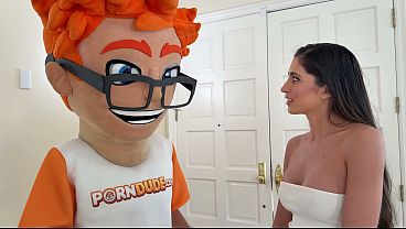 I Got Awesome Blowjob and Riding from Pornstar Indra on PornDudeCasting