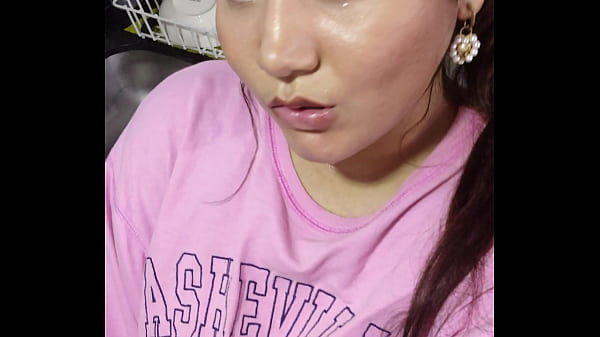 Download Video - Beautiful Chloe plays in her kitchen fingering her pussy to orgasm pt2