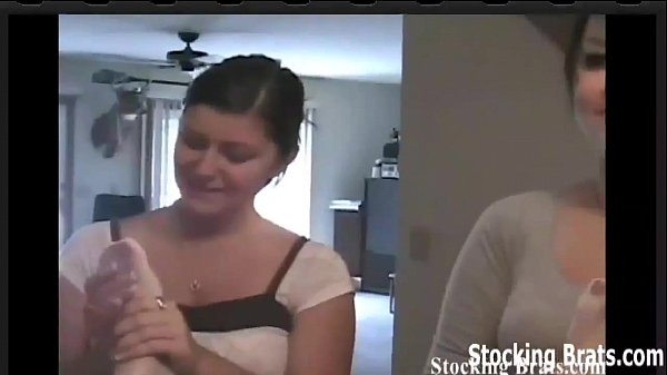 Lesbian threeway in pantyhose