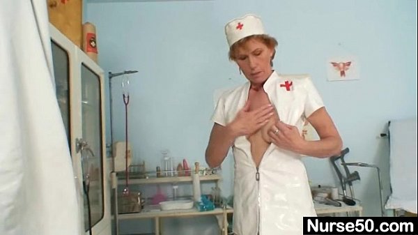 Download Video - Old mom self exam on gynochair with speculum