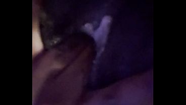 Vlog - cum pee, shower, masturbate with me!