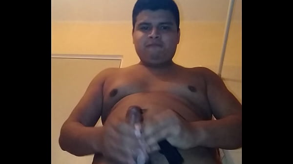 Masturbándome