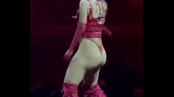 Doja Cat Twerking Ass