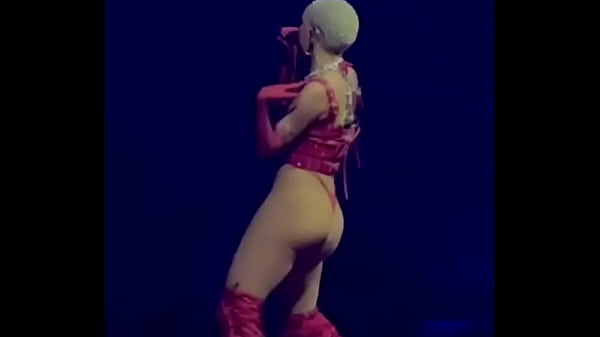 Doja Cat Twerking Ass