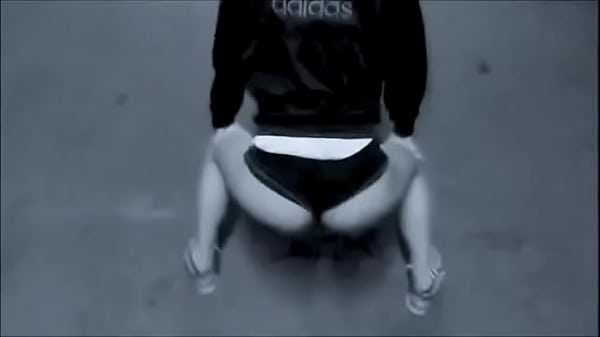 Rihanna - Bitch Better Have My Money.   GabrieelaEstef