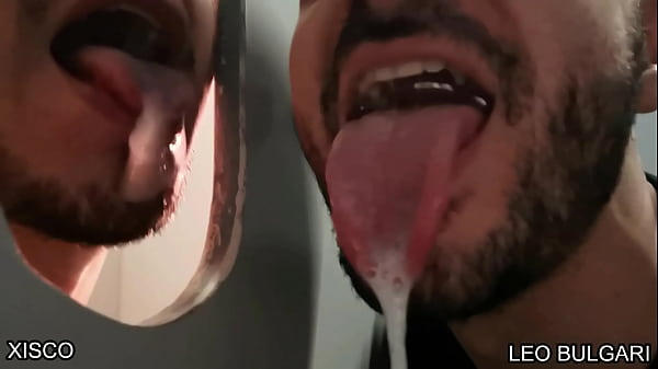 Download Video - XISCO AND LEO BULGARI IN GLORY HOLE BOYBERRY MADRID