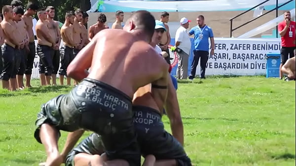 Turkish oil fight - 14