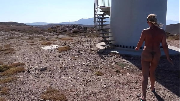 I  walk naked in Greece in public view