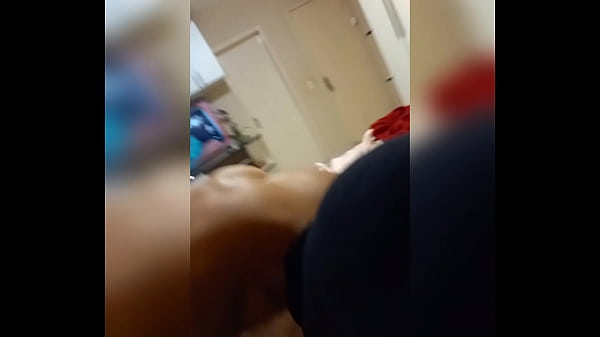 Download Video - Veio aqui em casa me chupar