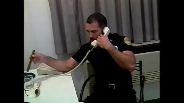 Download Video - Manly cop fucks a horny gay stud in his office