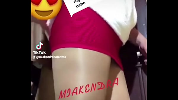MIA KENDRA chica con buen cuerpo,  bailando para una app muy conocida,  pregunta por ella