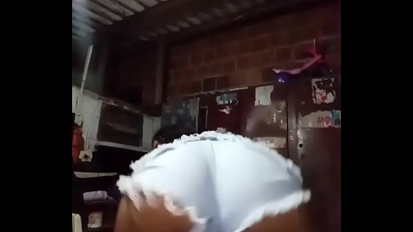 insta hottie dancing funk 38 sec