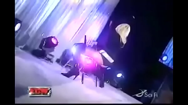 All Kelly Kelly’s Expose