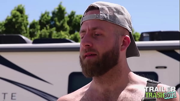 Download Video - TRAILERTRASHBOYS Joel Someone Barebacks With Ryan Sebastian