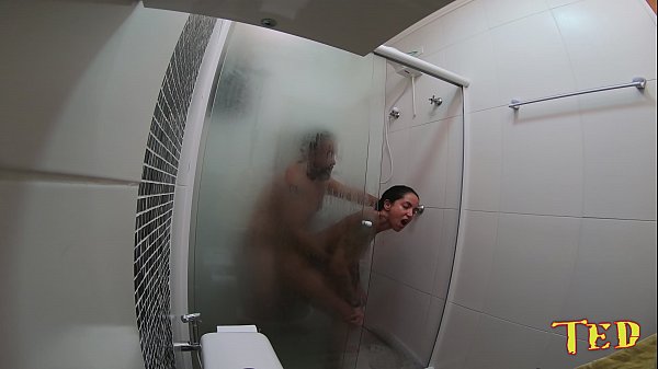 Ele veio me fuder no banheiro e broxou Binho Te...