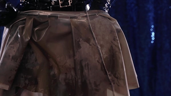 my new latex rubber skirt