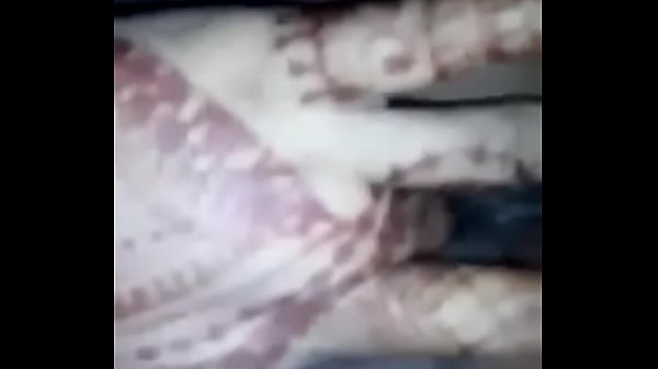 Bangladeshi girl fingering in toilet