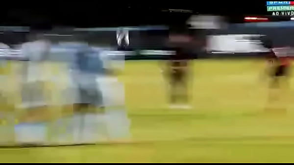 FELIPE GEDOZ COLOCANDO A BOLA GOSTOSO NO ÂNGULO