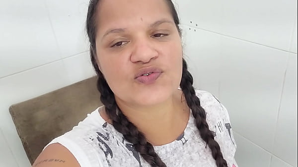 Davi vem fuder minha buceta molhada