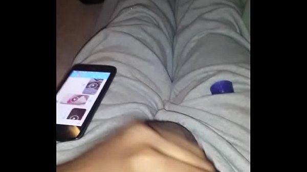 Download Video - Trey Longz Solo Show &num;4 Jacking It To A Fan Video