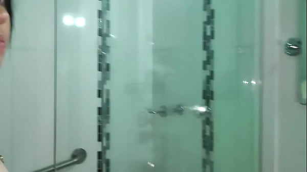 I go to bathe with my whore stepcousin hidden in the night