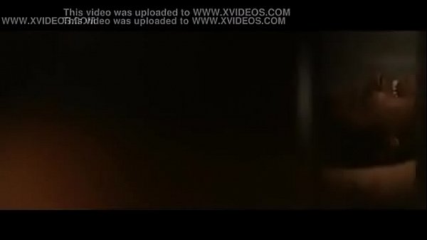 Deux Salopes Baisées Par Des Flics