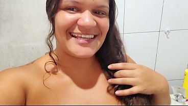 Gozando com pau de borracha