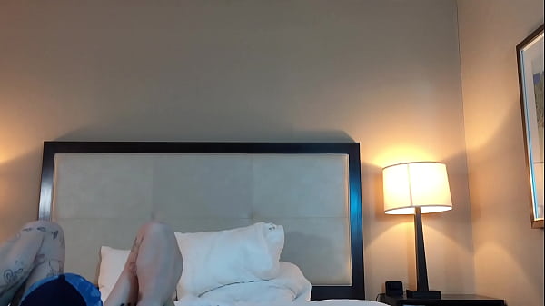 Eating Hot Petite Woman's Pussy